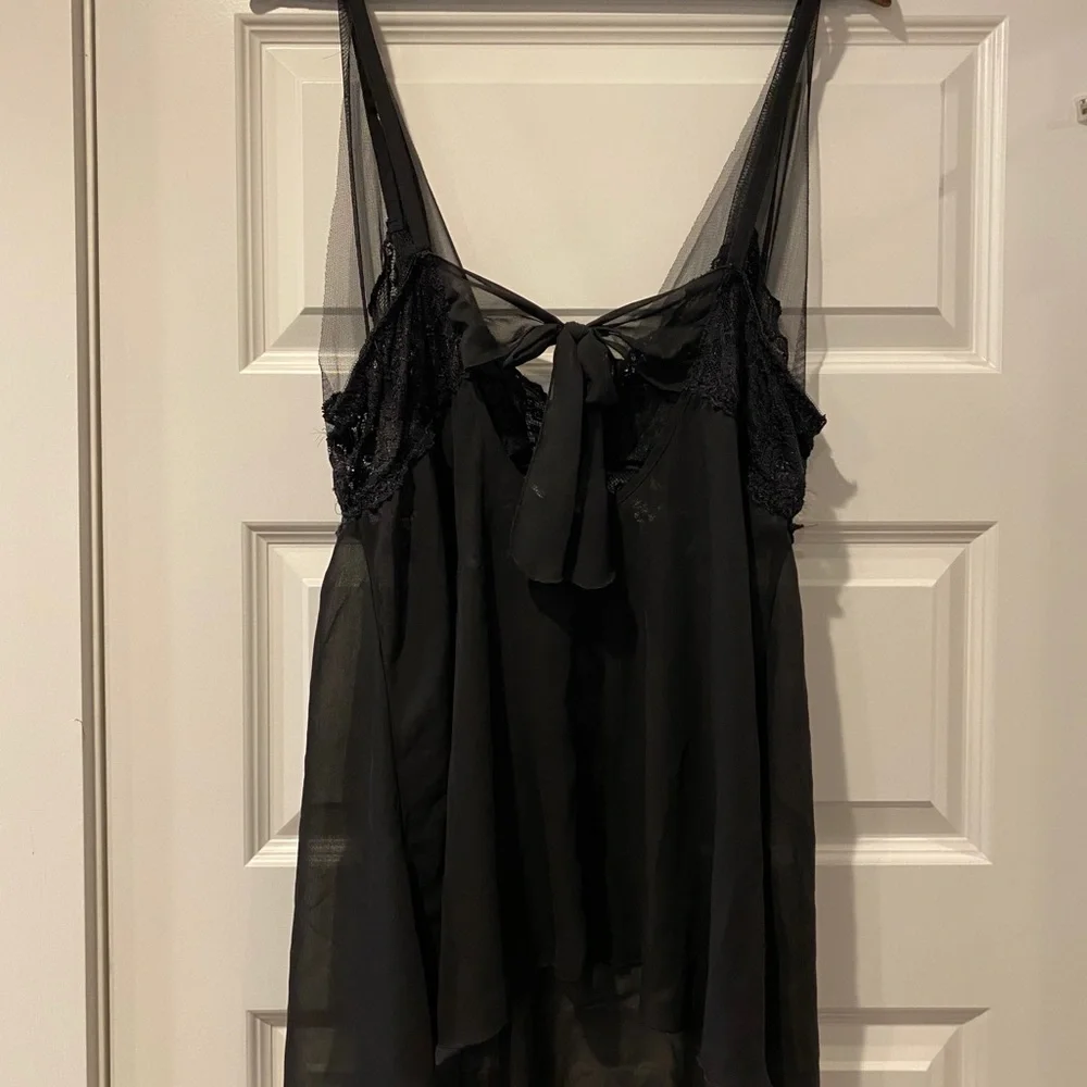 NWOT Black Lacey Lingerie w/ Bow On Back Keyhole